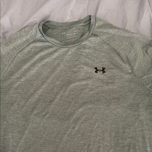 Under Armour Men's Heather Gray Short Sleeve Tee